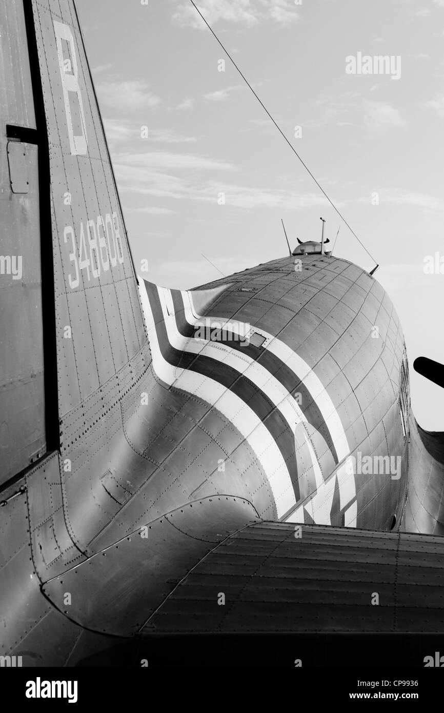 Douglas dc3 dakota fuselage Black and White Stock Photos & Images - Alamy