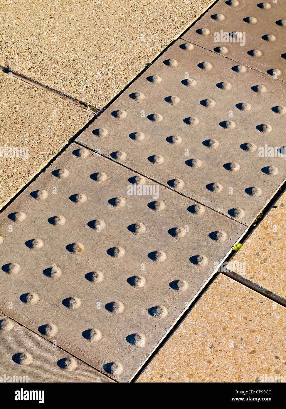 Rail platform tactile paving High Resolution Stock Photography and ...