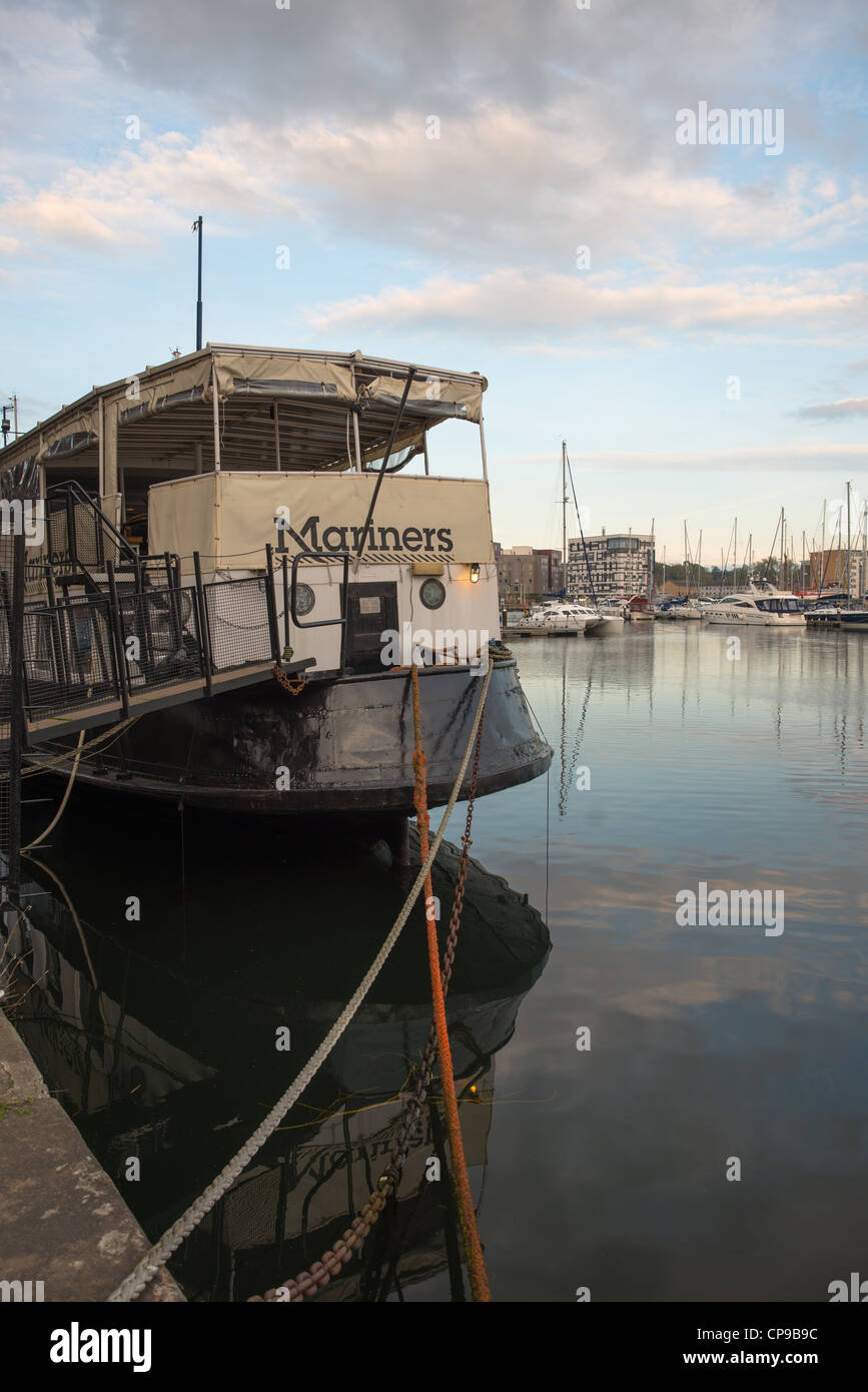 Floating restaurant at Ipswich Marina, Suffolk, England. Stock Photo