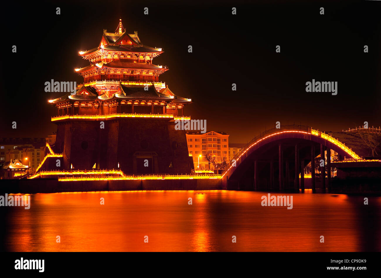 Ancient Temple Night Reflection Bridge Jinming Lake Kaifeng China Stock Photo