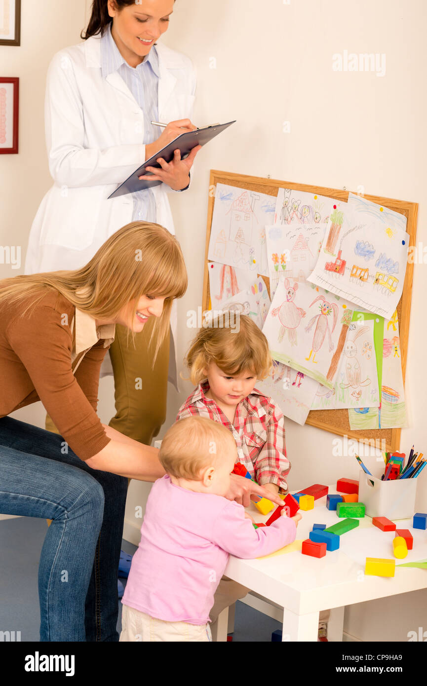 Medical Report Stock Photos & Medical Report Stock Images - Alamy