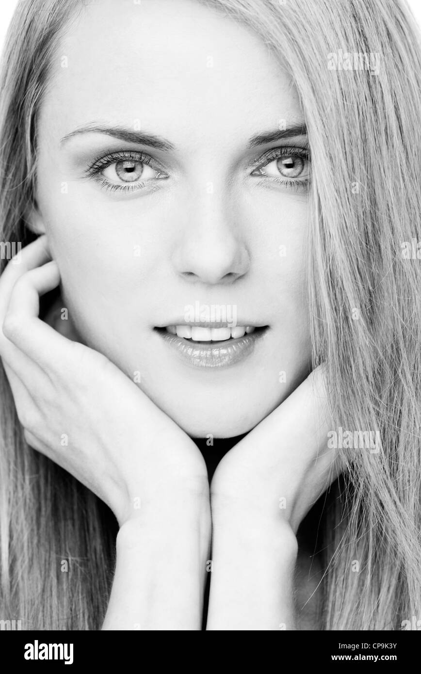 natural beauty headshot black & white Stock Photo - Alamy