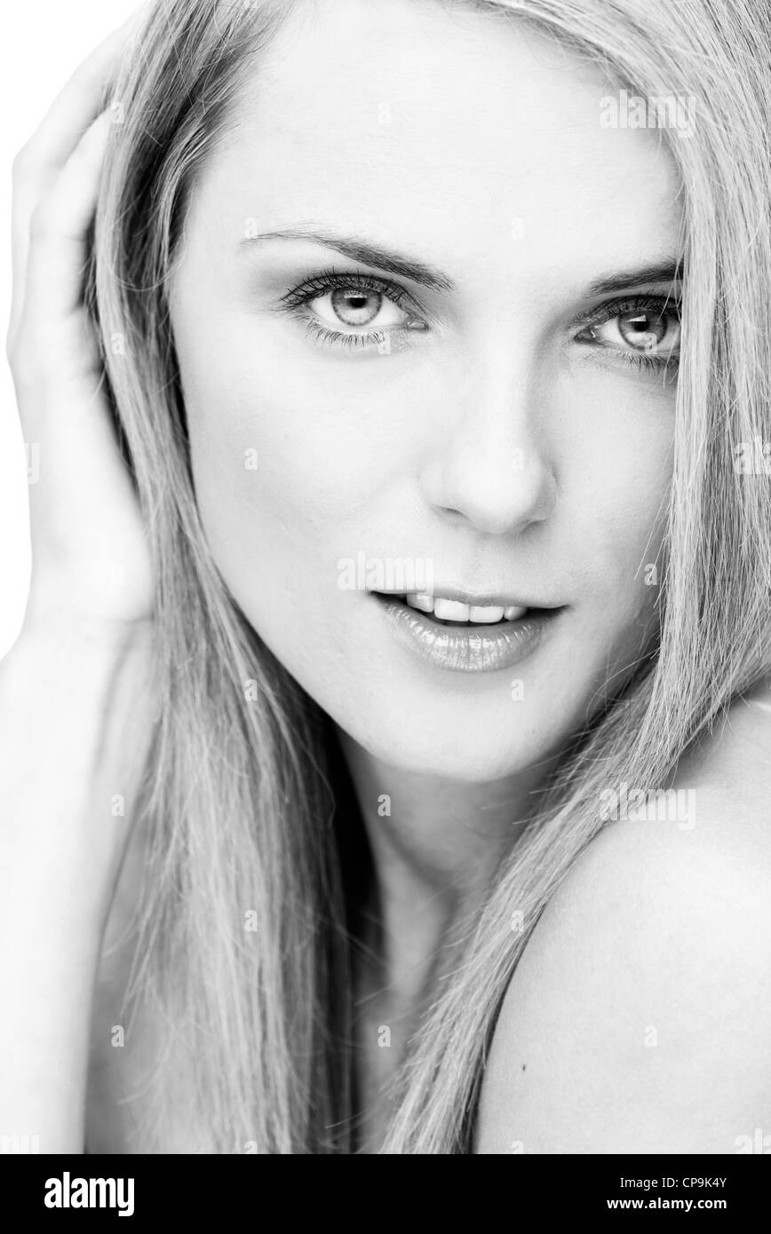 natural beauty headshot black & white Stock Photo - Alamy