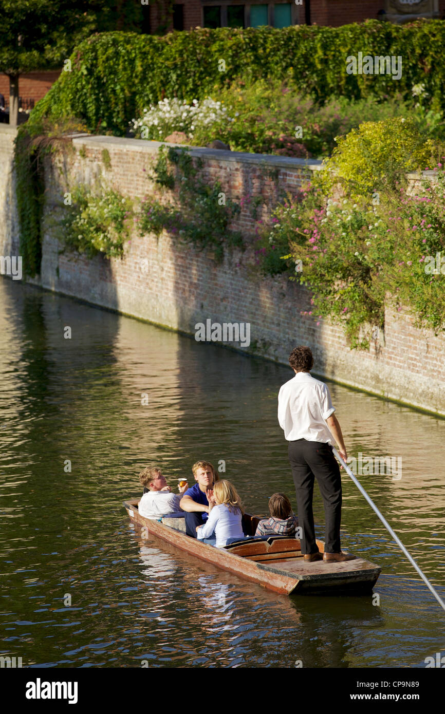 Punting on The Backs, River Cam, Clare College, Cambridge, Cambridgeshire, England, UK, Europe Stock Photo