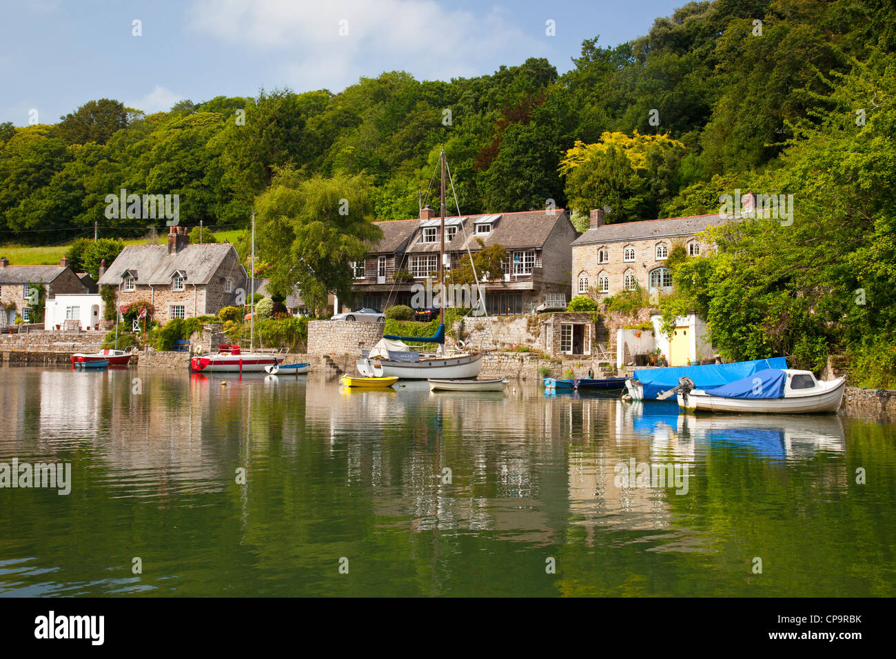 Helford river cornwall hi-res stock photography and images - Alamy