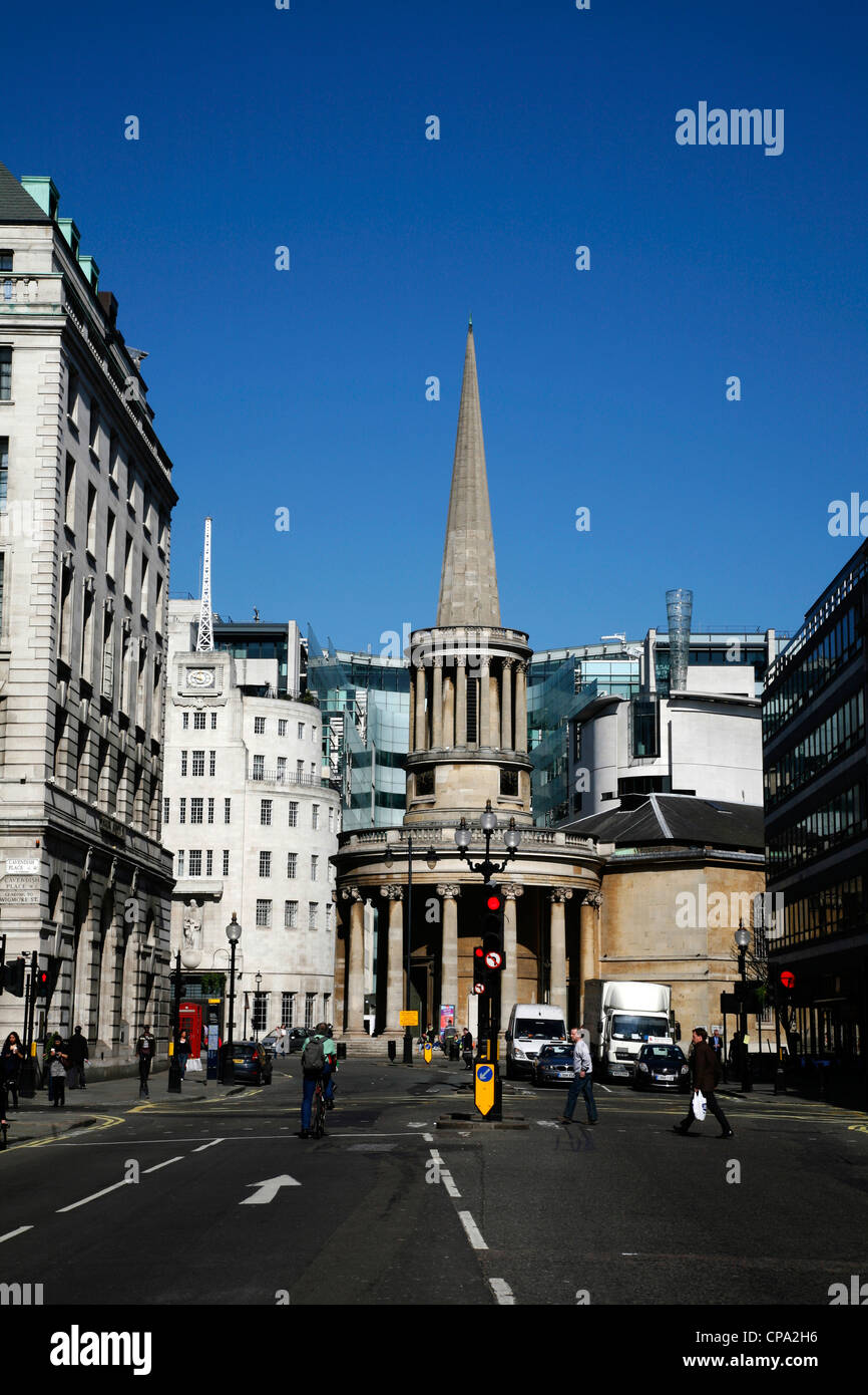 View Up Regent Street To All Souls Church And Bbc's Broadcasting House 