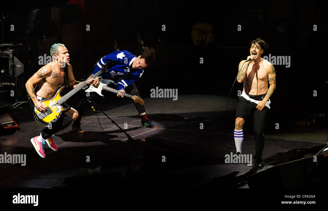 Red Hot Chili Peppers perform live in Toronto, Canada Stock Photo Alamy
