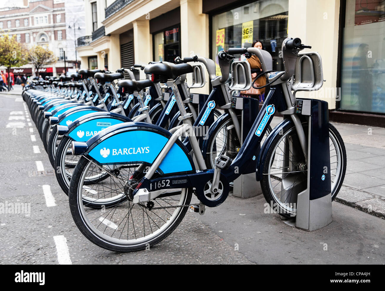 Barclays Cycle Hire docking station, Boris bikes, London, England Stock