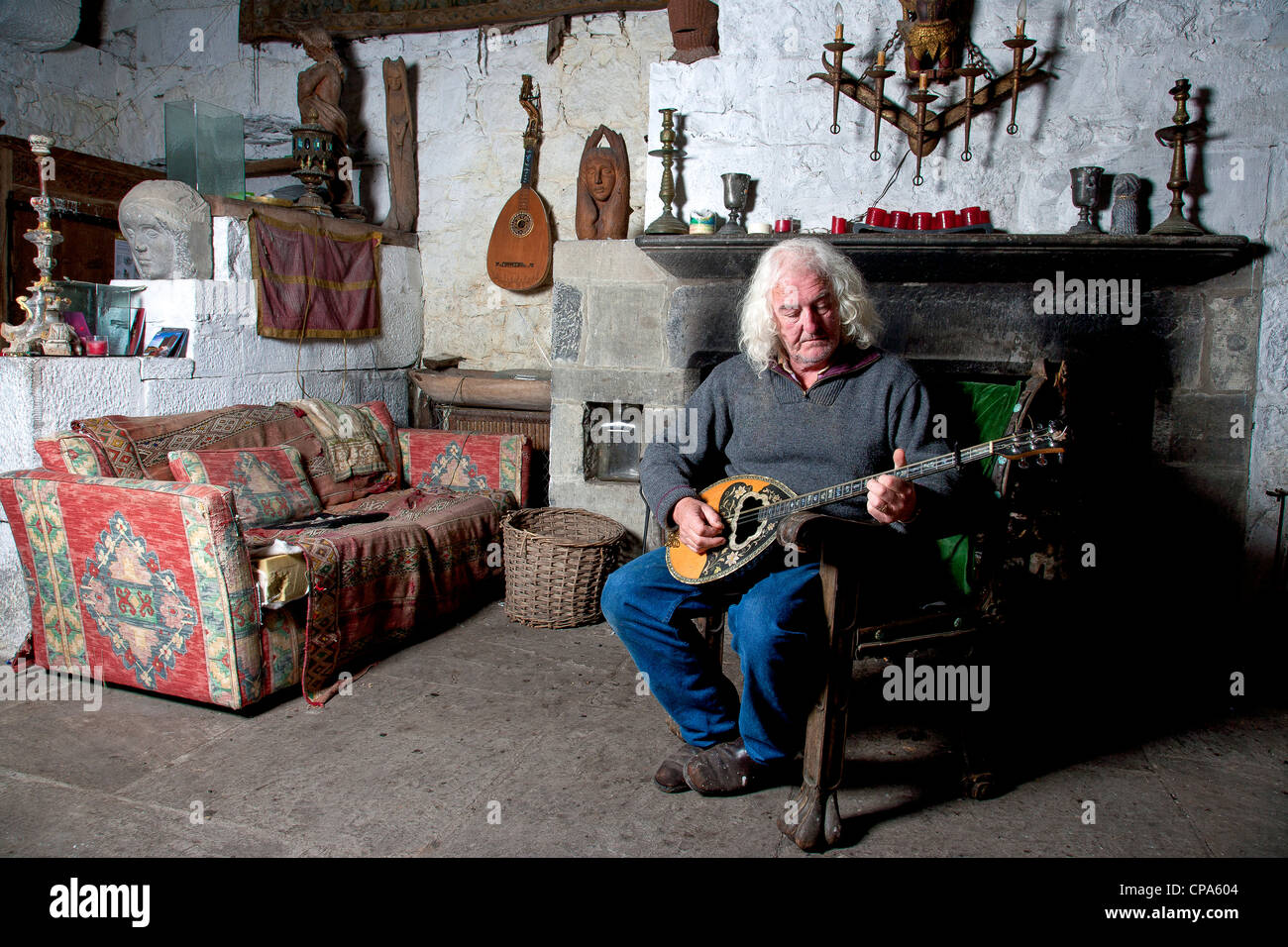 Alec finn hires stock photography and images Alamy