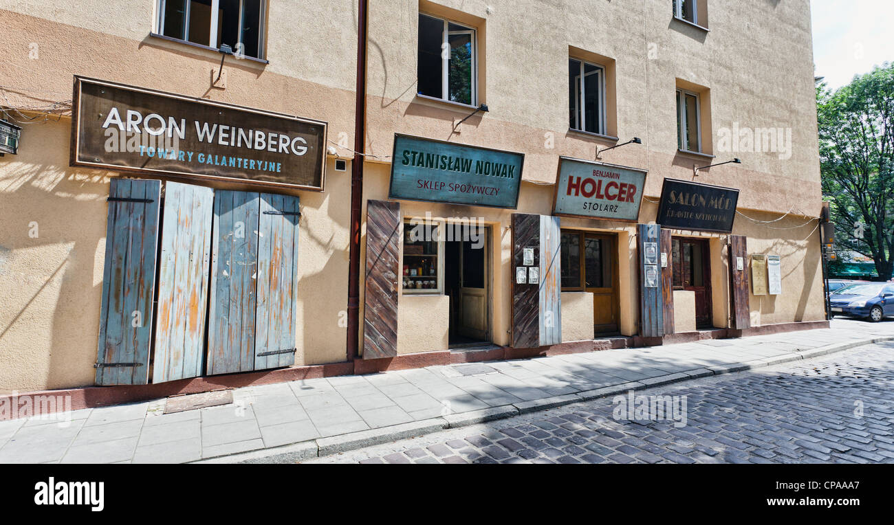 szeroka-street-pre-war-street-museum-on-kazimierz-the-old-jewish