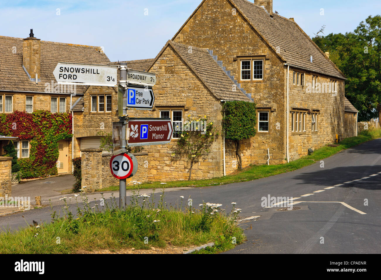 Stone Cottage At The Crossroads Cotswolds In England Is