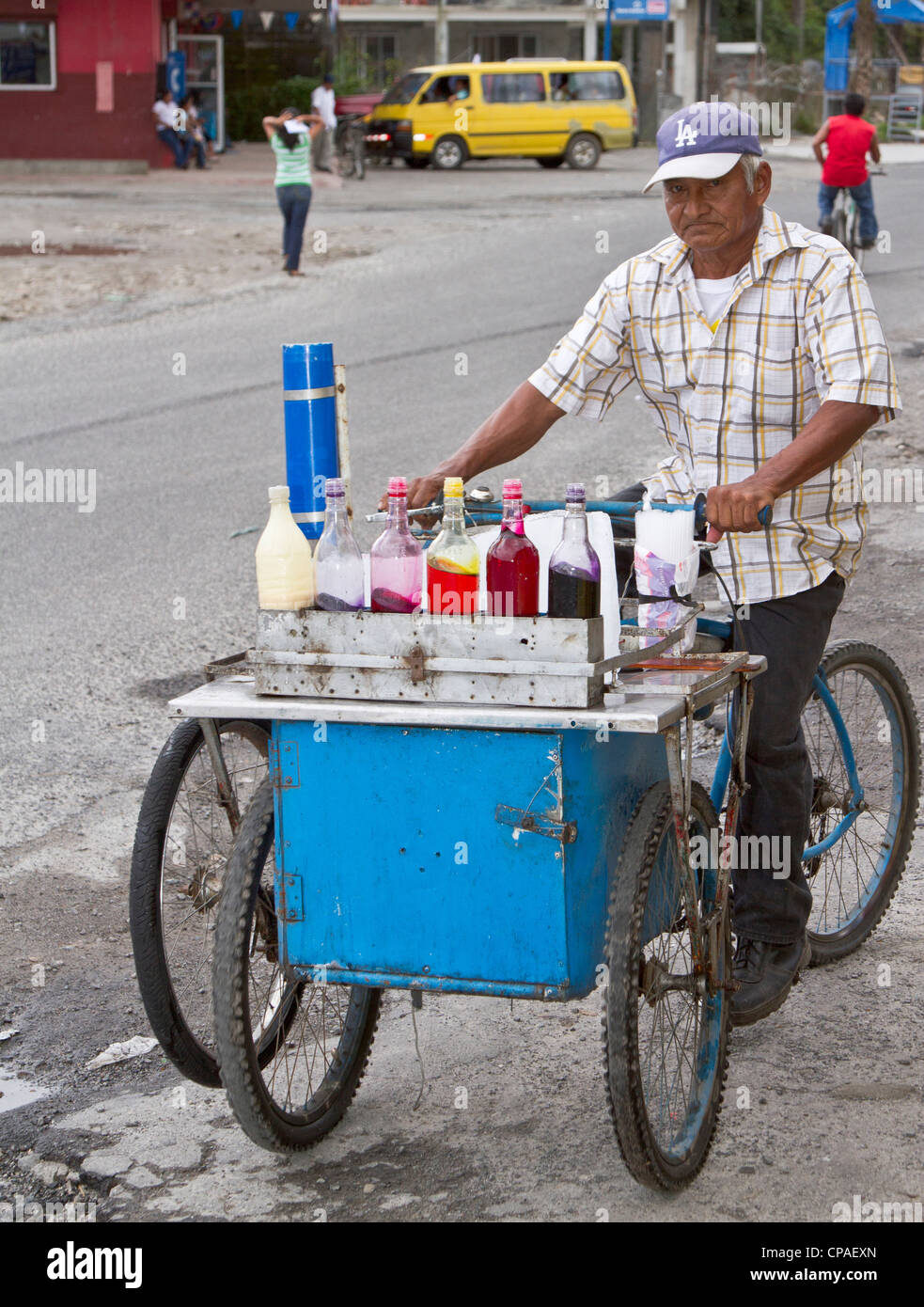 Panama, El Valle de Anton, shave ice vendor Stock Photo Alamy