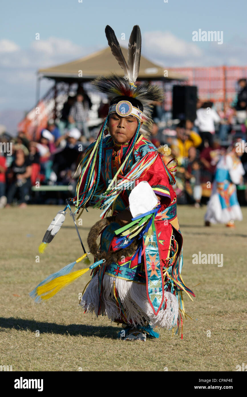USA, Arizona, Scottsdale. Red Mountain Eagle powwow held at the Salt