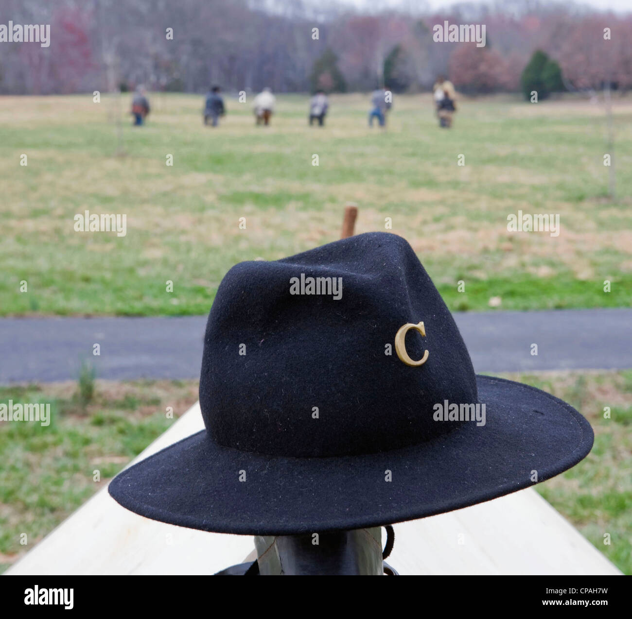 USA, Tennessee, Parkers Crossroad State Park. Reenactors of the 7th