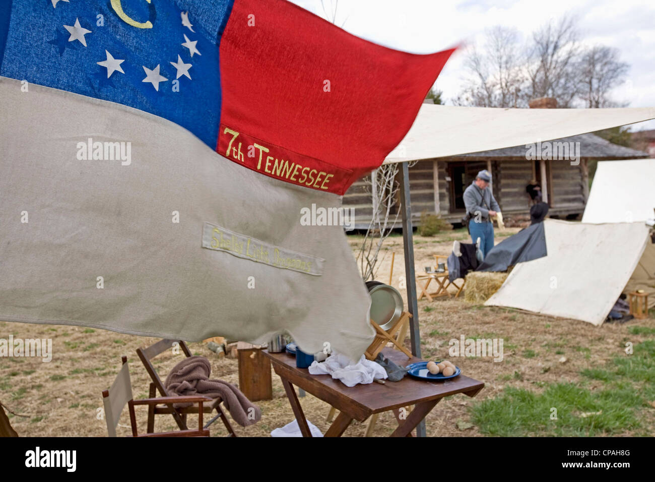 USA, Tennessee, Parkers Crossroad State Park. Reenactor of the 7th