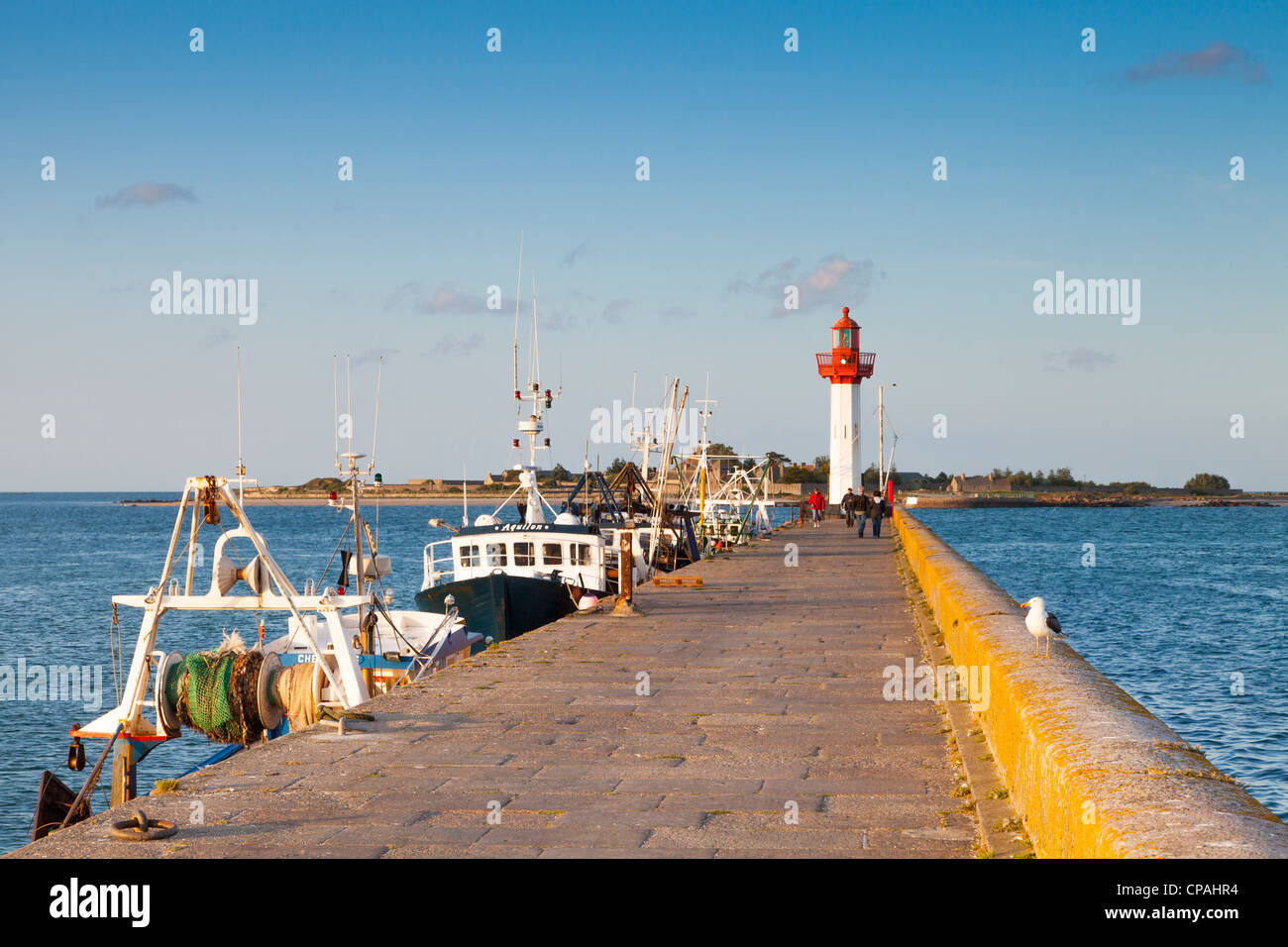 The small fishing port of St-Vaast-La-Hougue, Normandy, France, Stock Photo