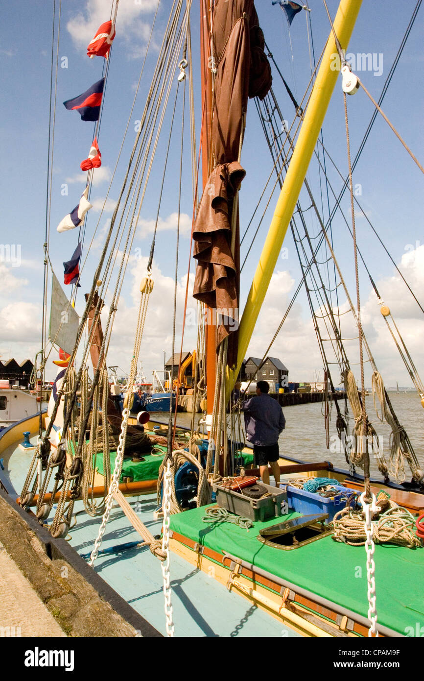 thames barge trips kent