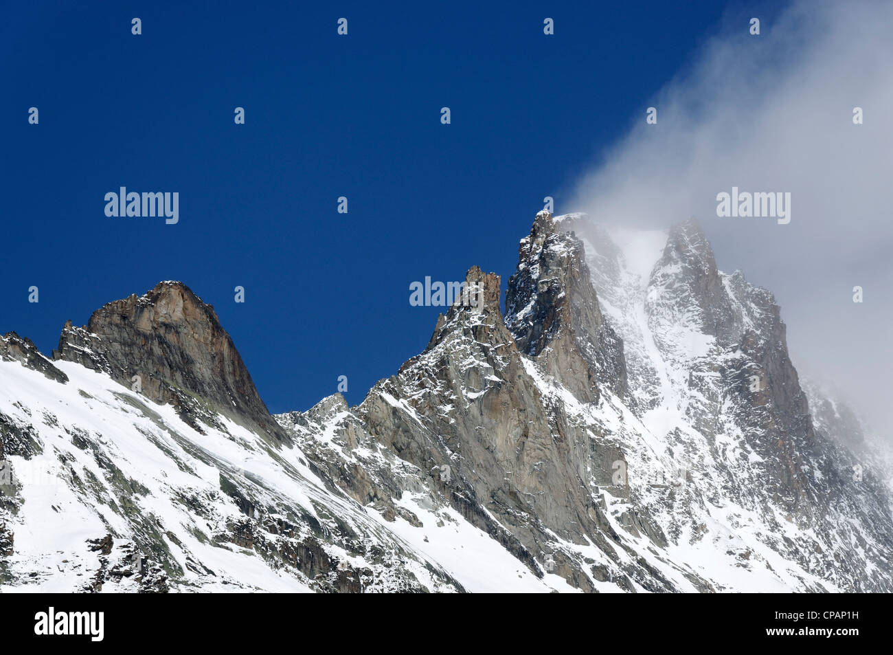Ridgeline hi-res stock photography and images - Alamy