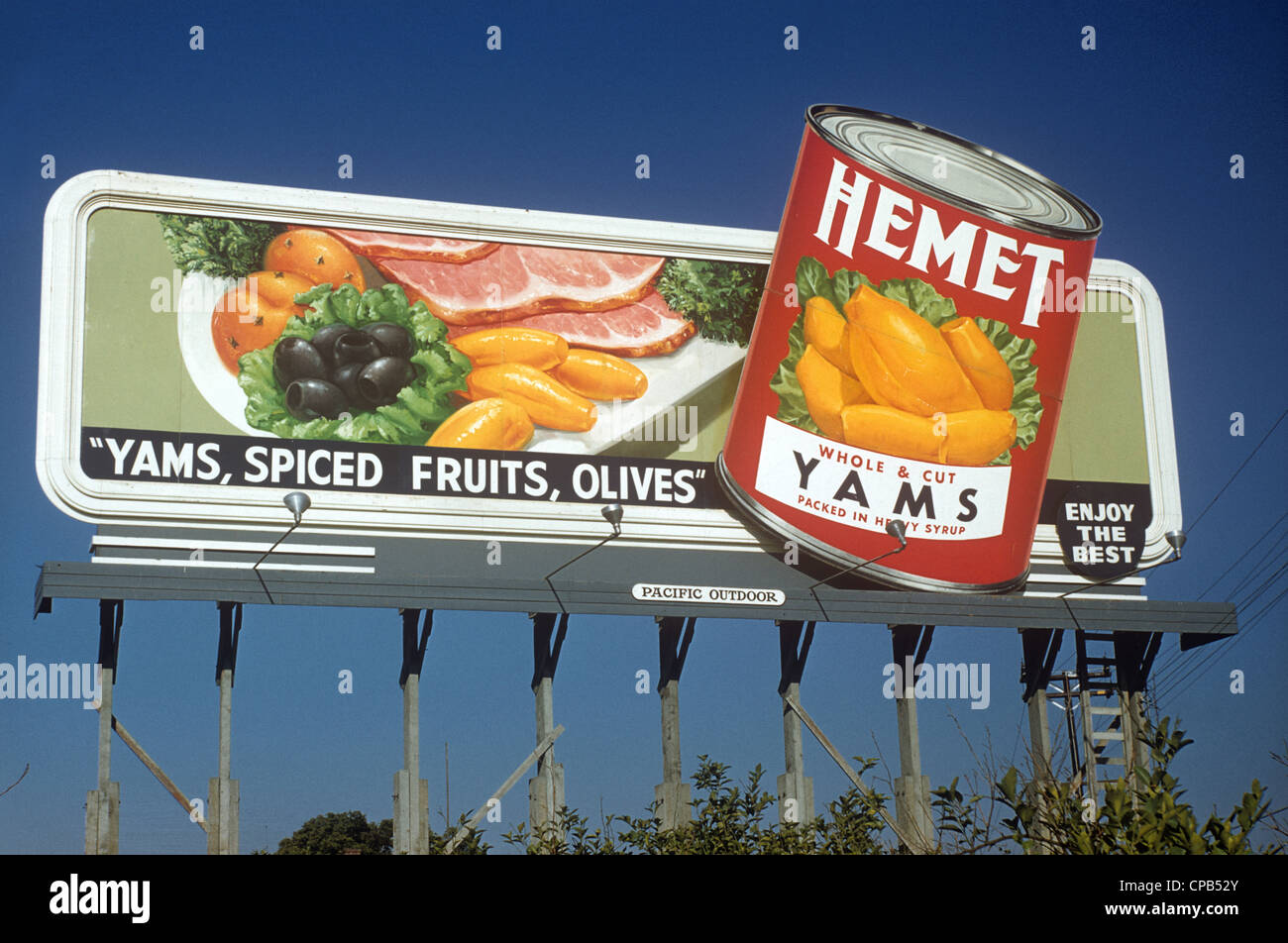 Billboard advertising canned yams in San Diego, CA circa 1958 Stock Photo