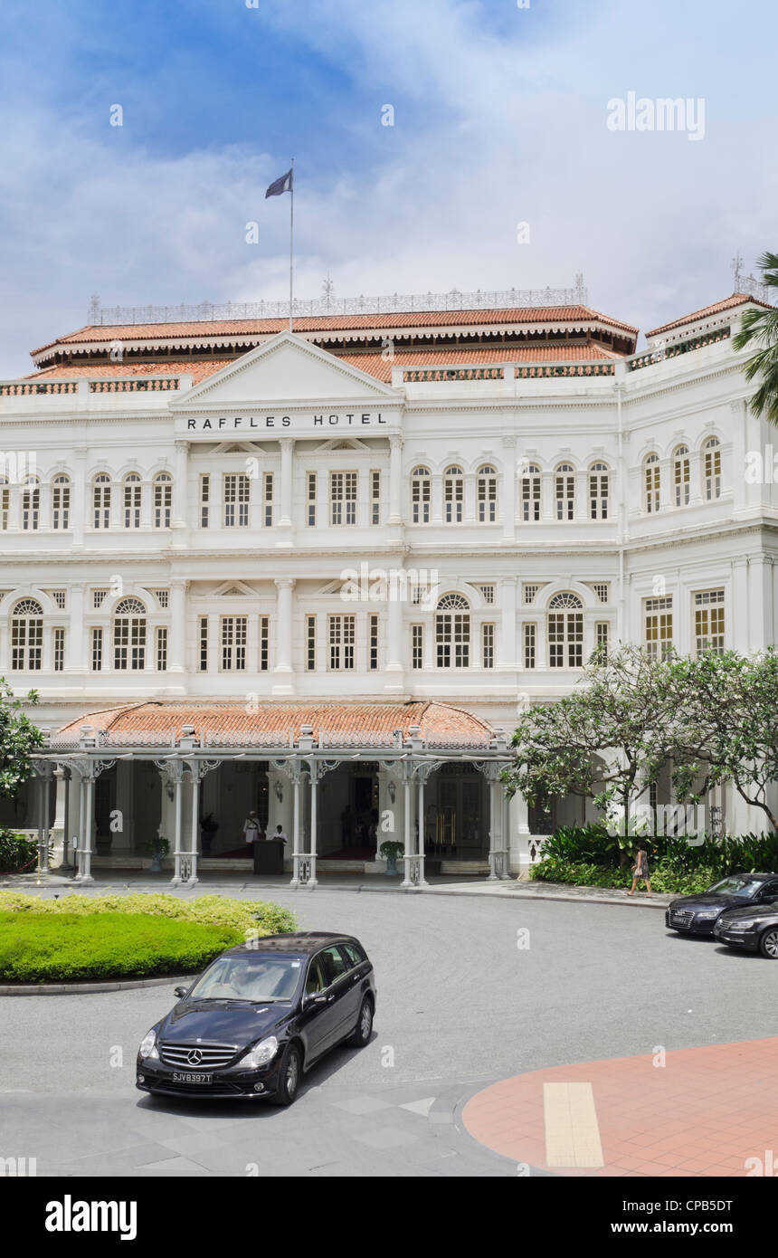 Raffles Hotel facade, Singapore Stock Photo
