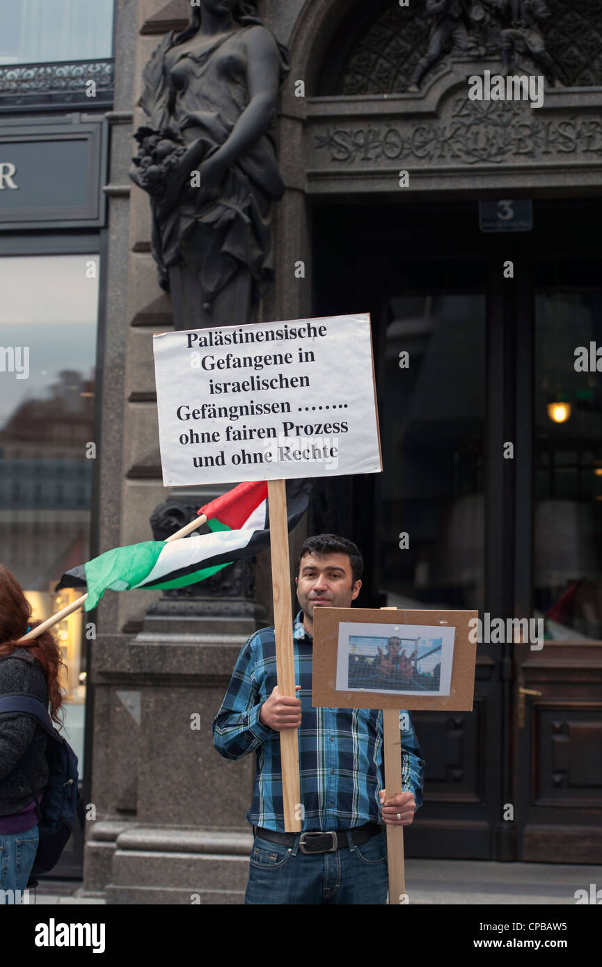 Demo in solidarity with Palestinian prisoners in Israeli jails Stock Photo