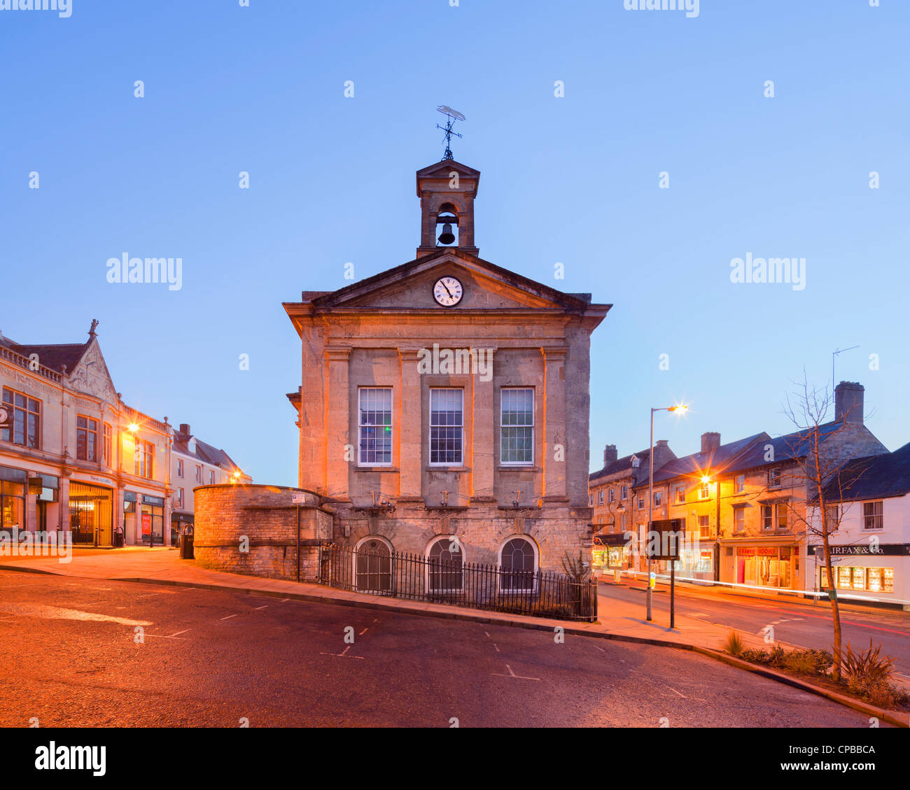 Chipping Norton Town Hall Stock Photo Alamy