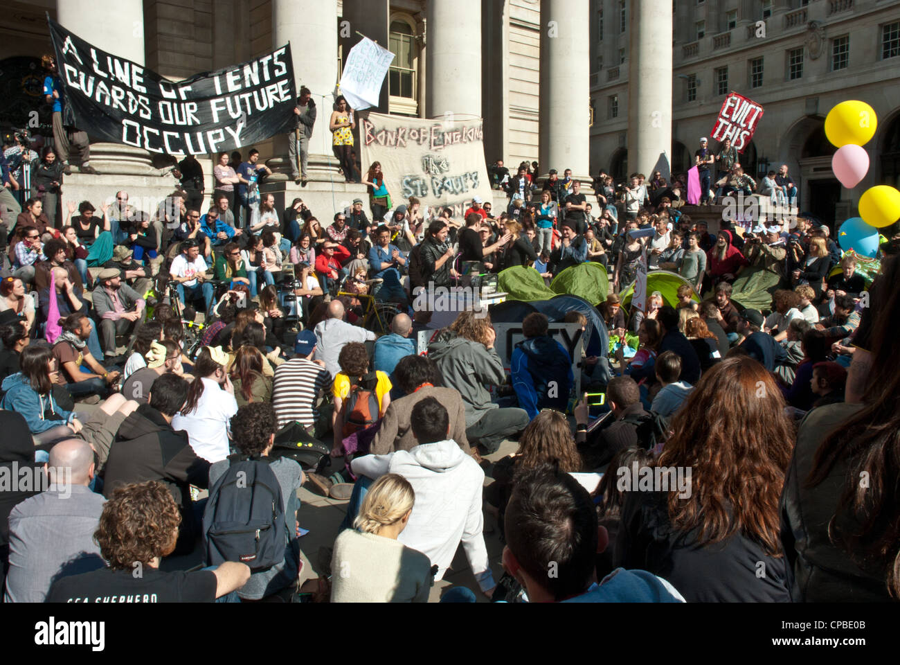 Occupy London UK. Anti capitalism demonstration in the financial district, part of a global day of action. Outside the Bank of England, Royal Exchange Stock Photo