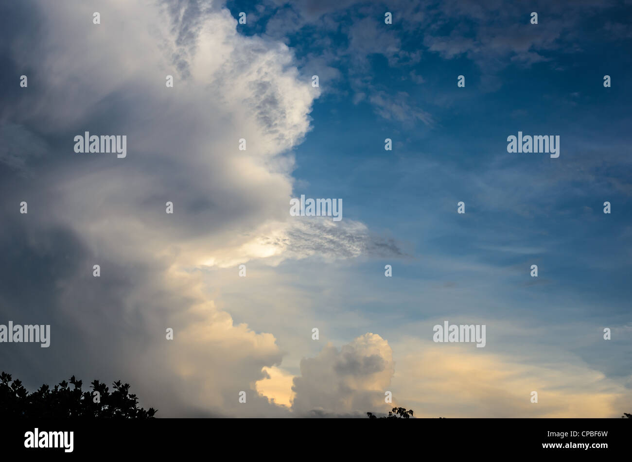 sky before storm white clouds and dark clouds Stock Photo - Alamy