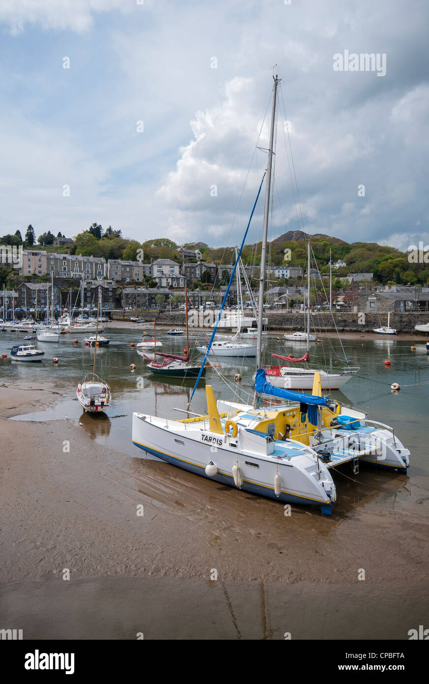 Harbour porthmadog in north wales hires stock photography and images