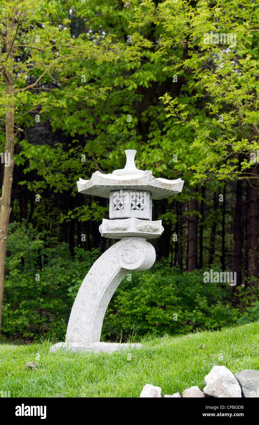 Japanese garden ornament hires stock photography and images Alamy