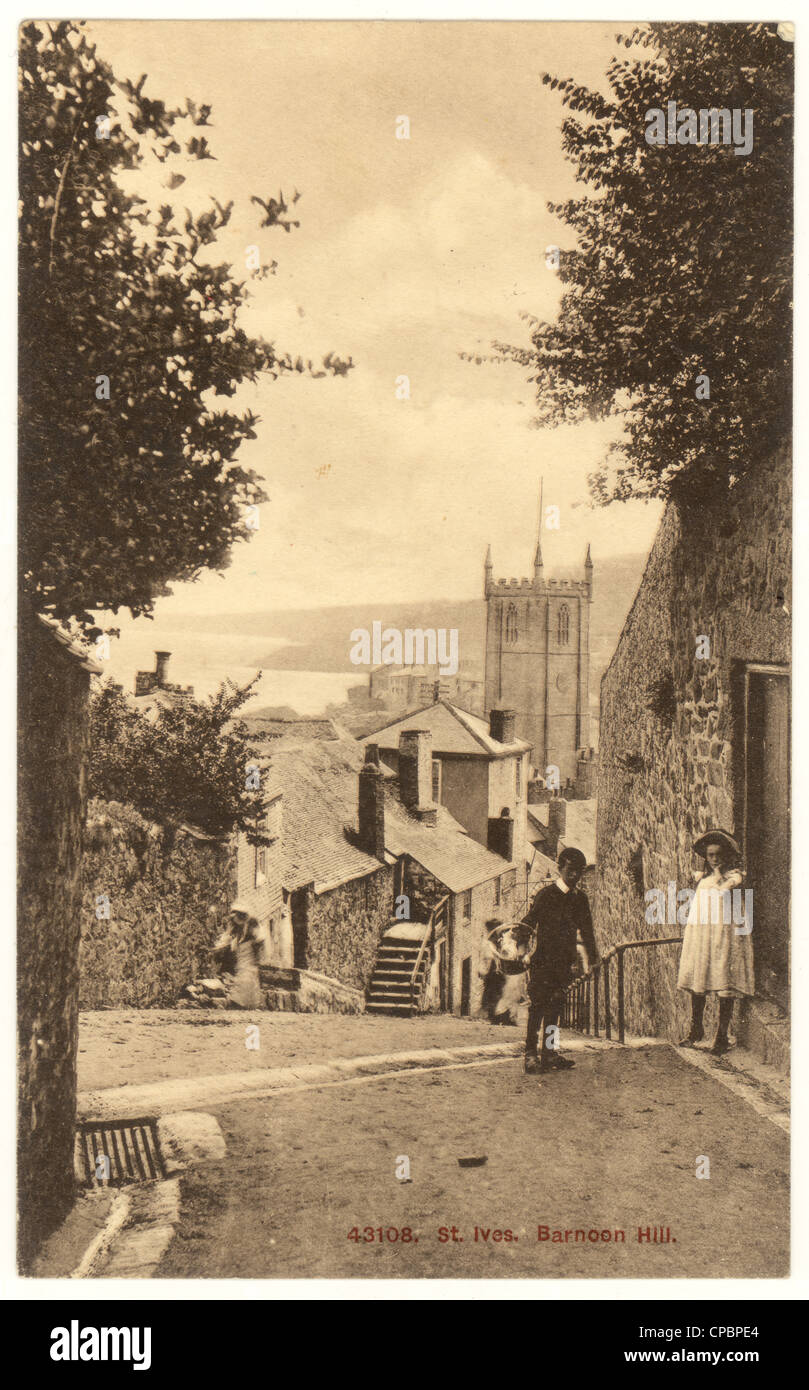 Postcard posted in 1915 depicting Barnoon Hill, St. Ives. Cornwall, U.K. Stock Photo