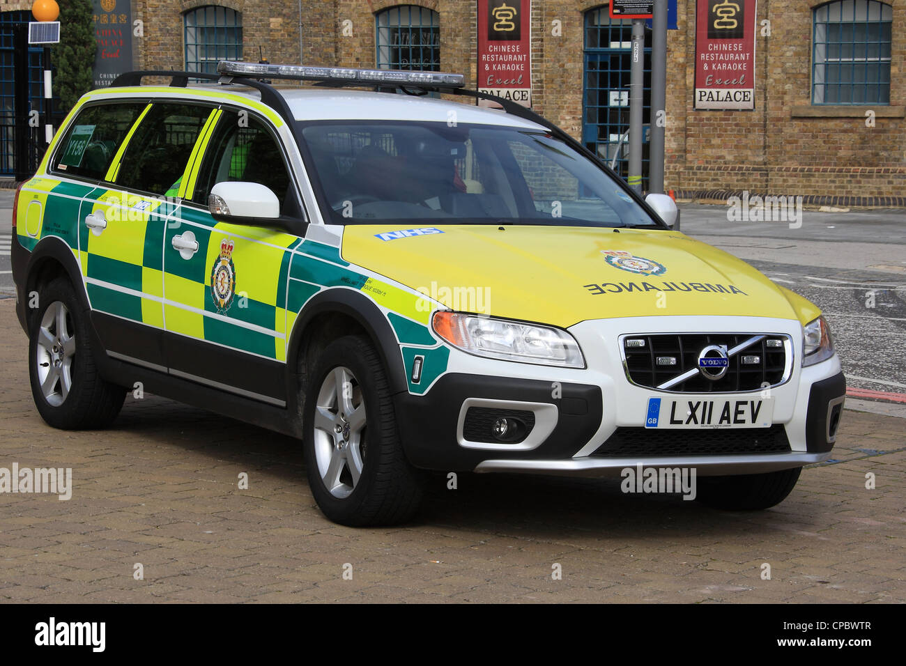 London Ambulance Service HART Volvo incident response vehicle. Stock Photo