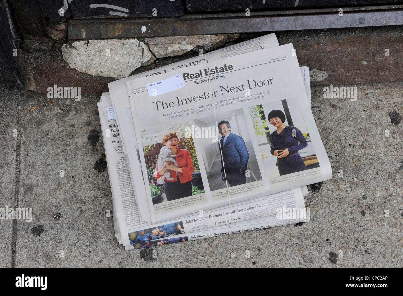 New York Times Newspaper delivered in Doorway, New York Stock Photo
