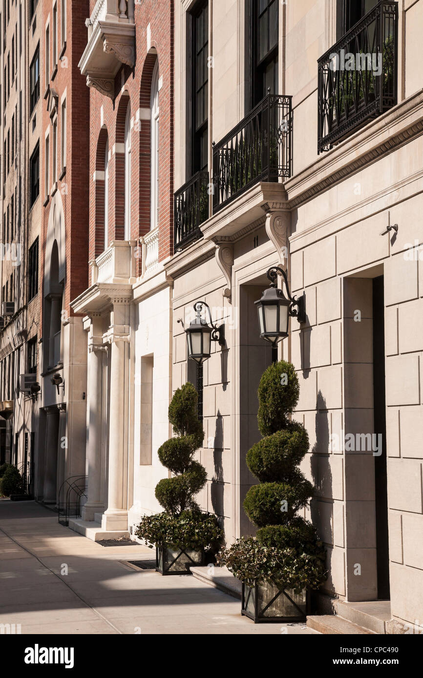 Brownstones, Upper East Side, NYC Stock Photo Alamy