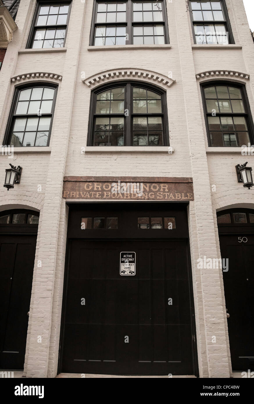 Carriage house hires stock photography and images Alamy