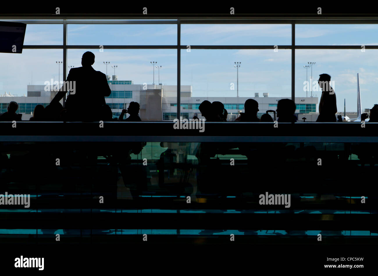 Airport silhouette hi-res stock photography and images - Alamy