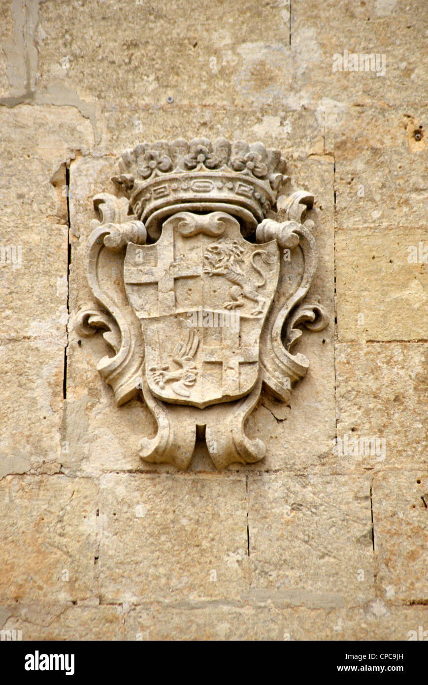 Malta. Coat of Arms on Country Church, northwest Malta Stock Photo Alamy