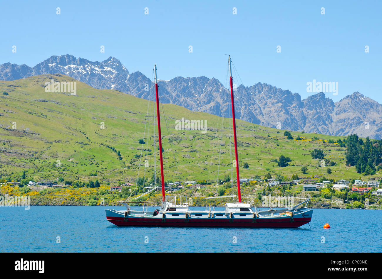 Lake Wakatipu and the peaks of The Remarkables near Queenstown South Island New Zealand Stock Photo