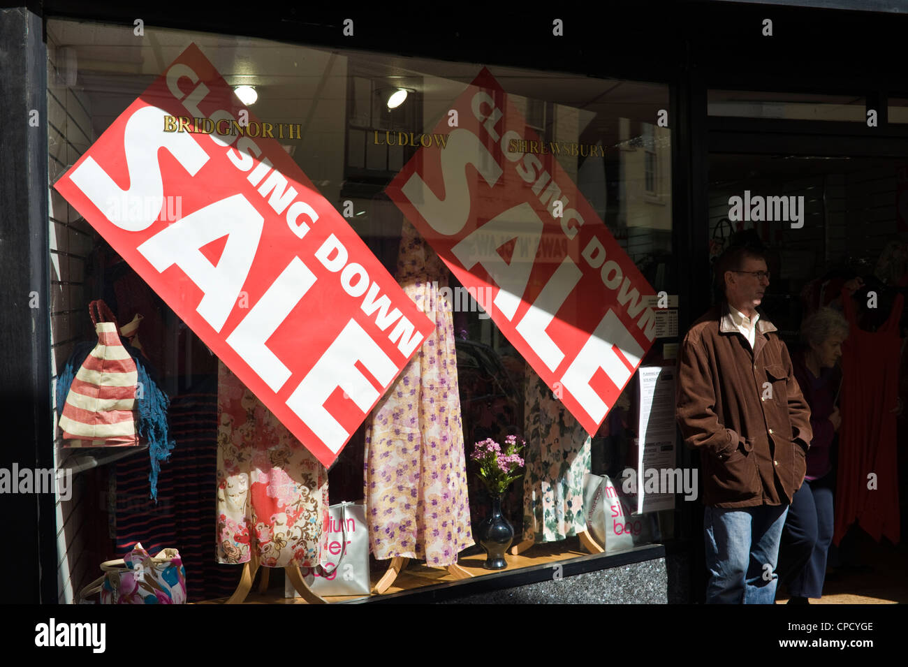 Closing down sale poster in hires stock photography and images Alamy