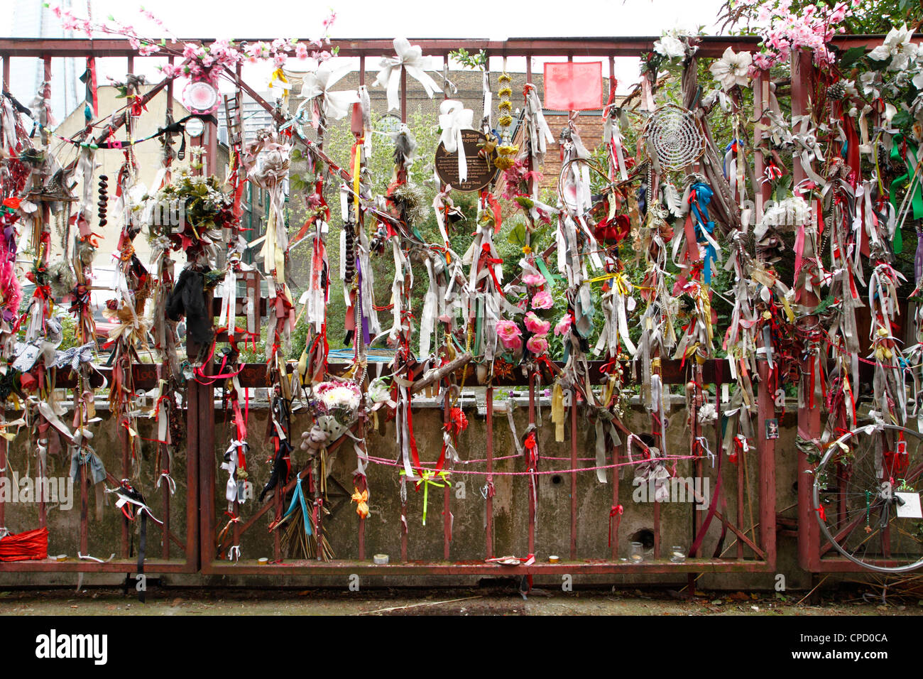 Gates of Cross Bones graveyard, Southwark, London, UK Stock Photo