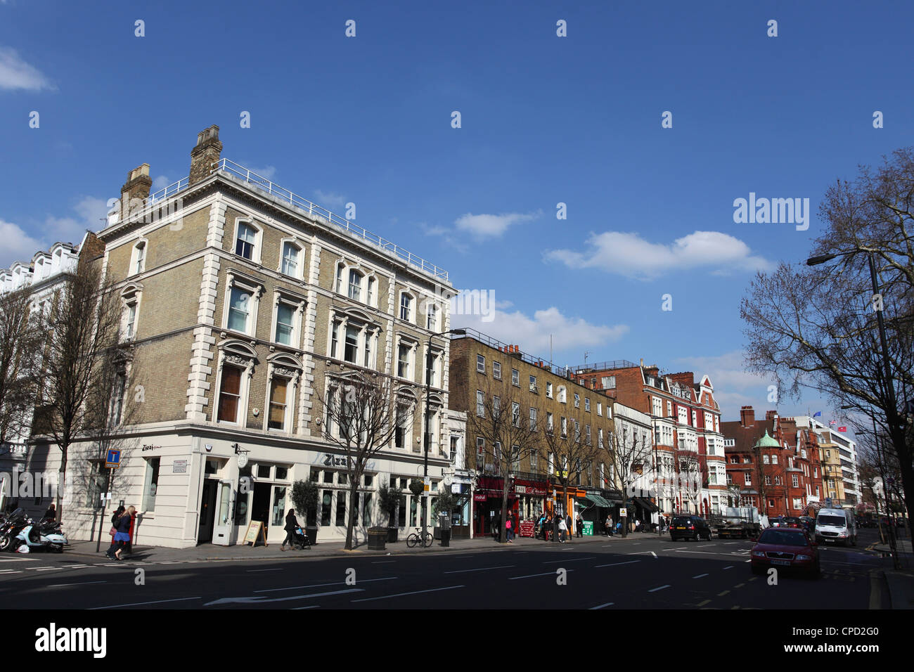 Notting hill gate london street hires stock photography and images Alamy