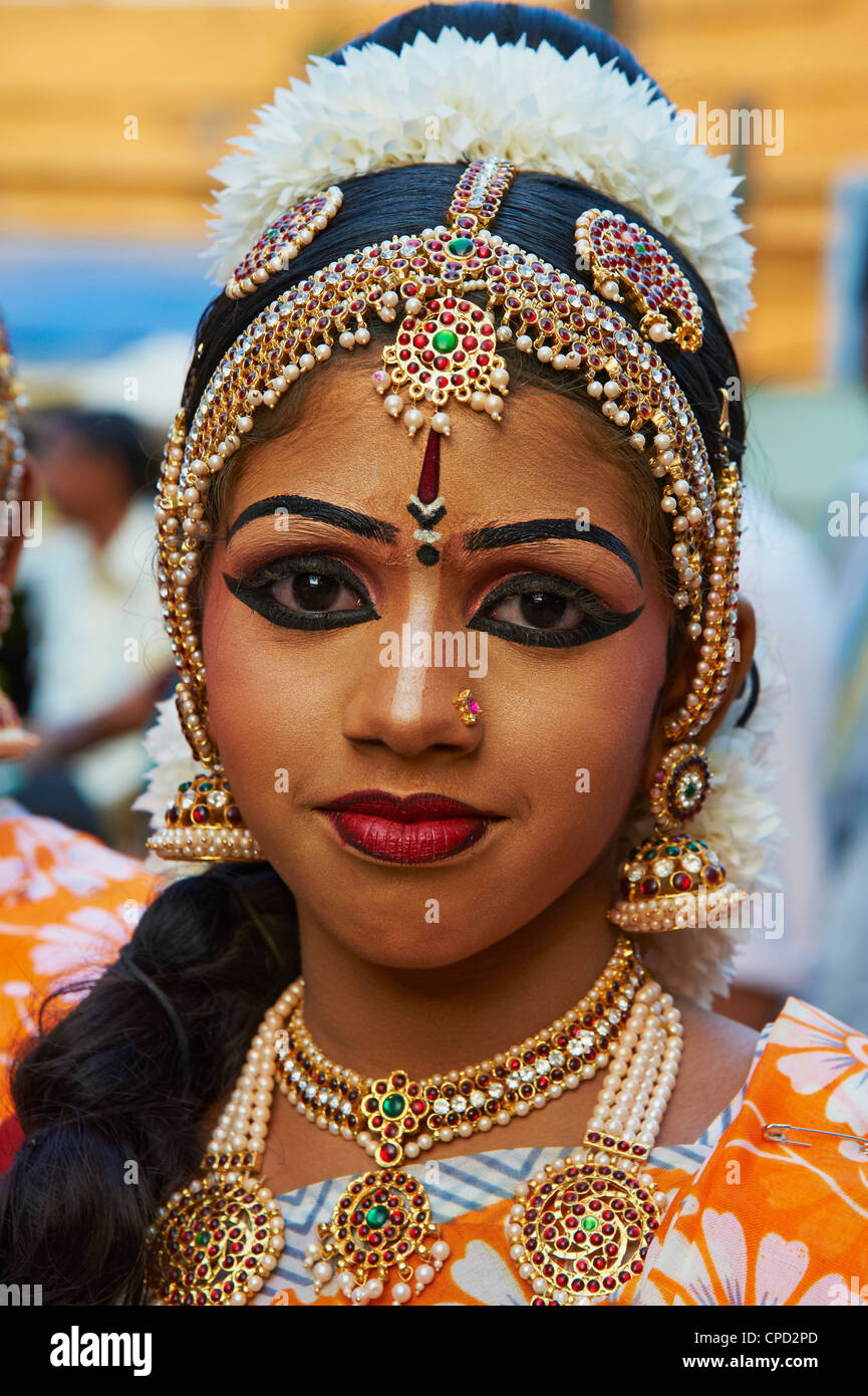 Dance show at Krishna Temple, Guruvayur, Kerala, India, Asia Stock Photo
