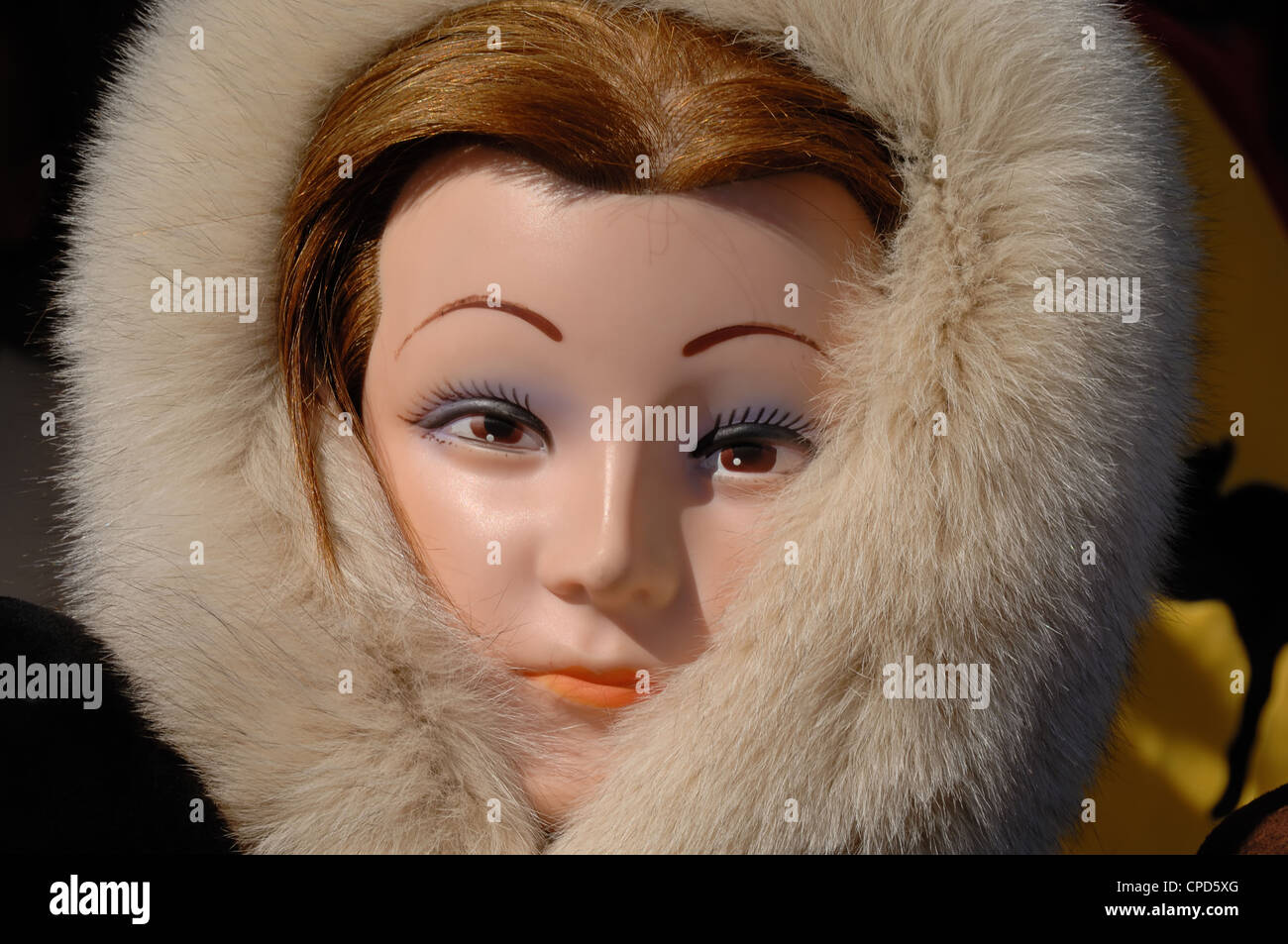 Fur trimmed hood hi-res stock photography and images - Alamy