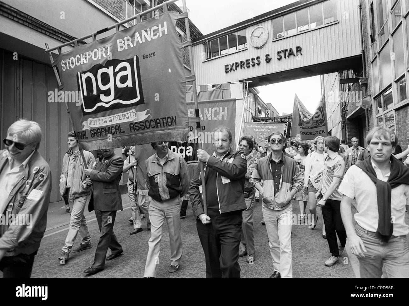 NGA print union members march in support of Express & Star workers 6/7/85 PICTURE BY DAVID BAGNALL Stock Photo