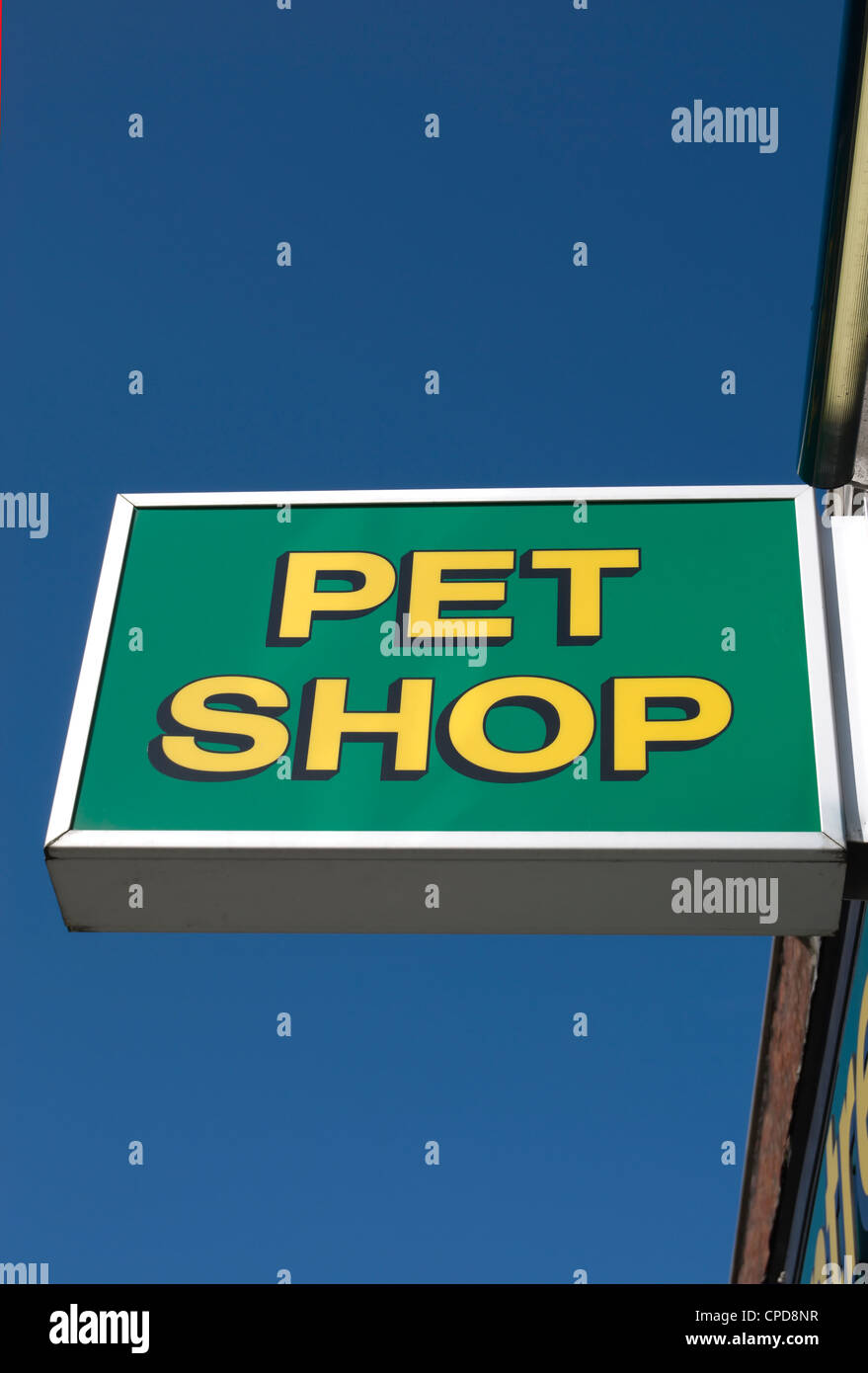 pet shop sign at a branch of pets centre, in east sheen, southwest london, england Stock Photo