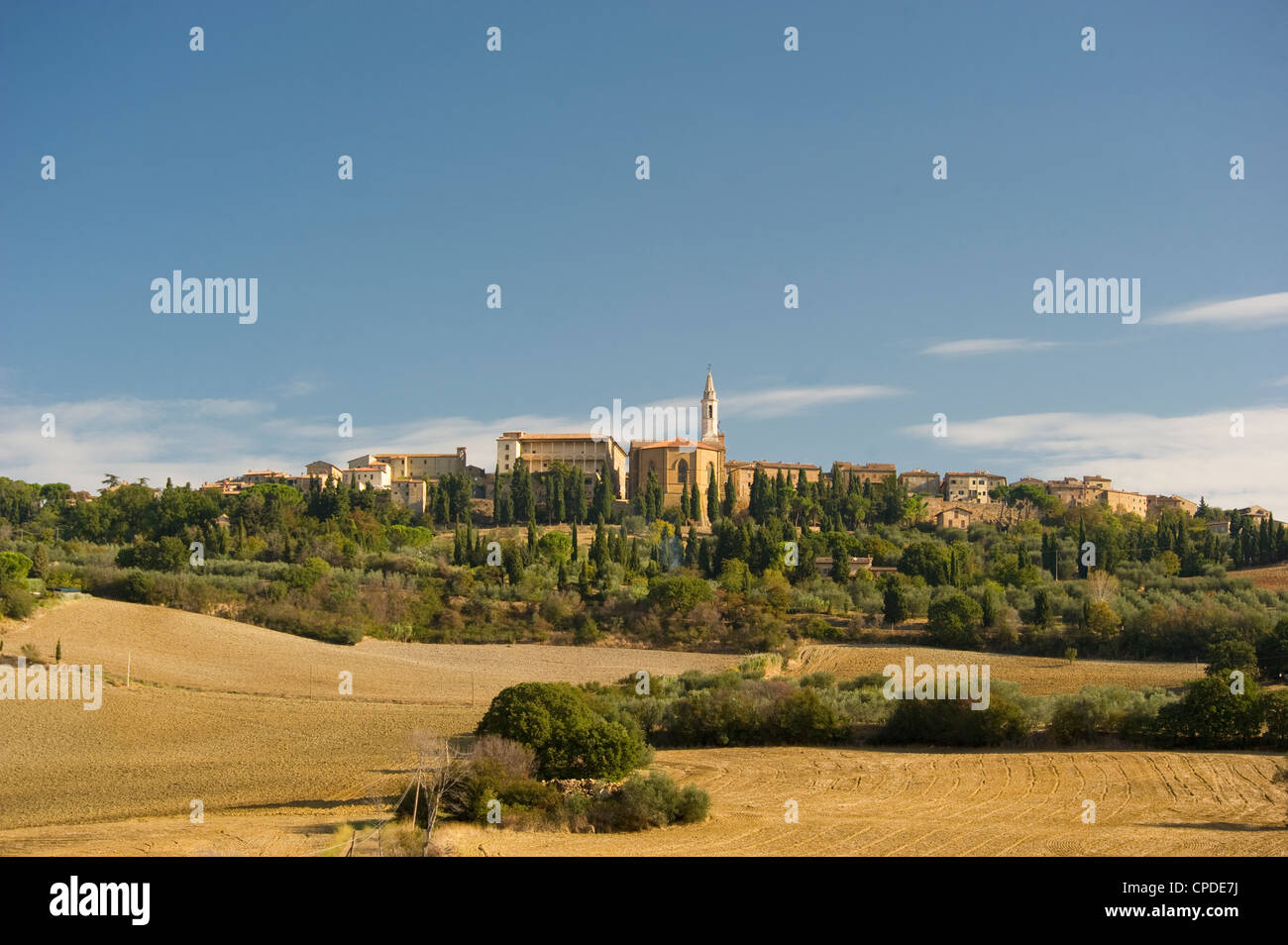The hilltop town of Pienza in Val d'Orcia, UNESCO World Heritage Site, Tuscany, Italy, Europe Stock Photo