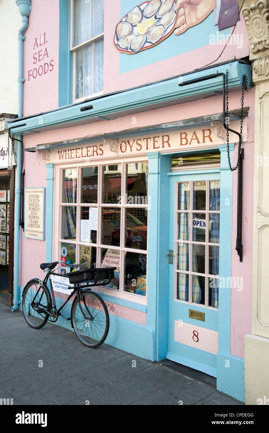 Wheelers Oyster bar Whitstable Kent England Stock Photo Alamy