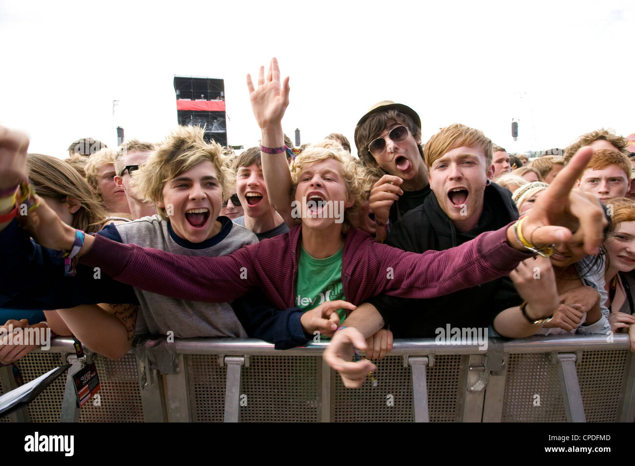 Front row concert hi-res stock photography and images - Alamy