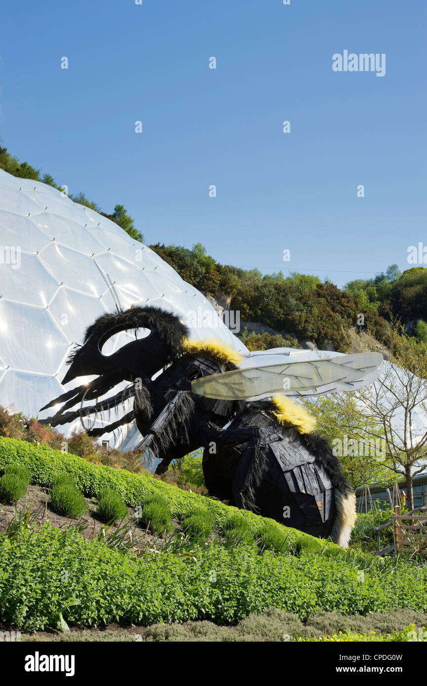 Bee Sculpture, Eden project, Cornwall, England Stock Photo