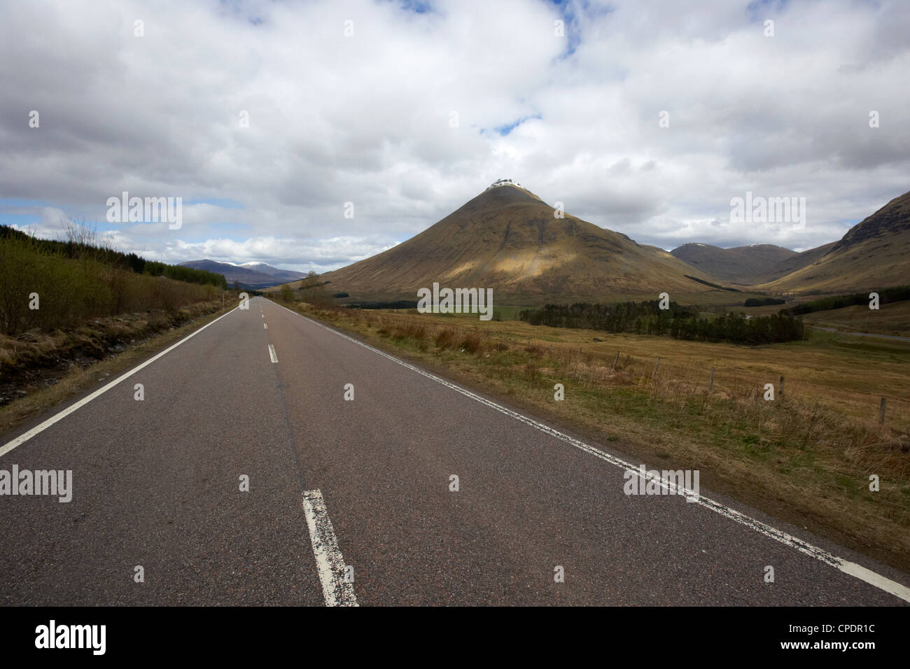 a82 trunk road through the scottish highlands between tyndrum and bridge of orchy with beinn dorain Scotland UK Stock Photo